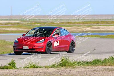 media/Apr-02-2023-Speed Ventures (Sun) [[5e759f4fdb]]/5-Tesla corsa A/session 1 Sweeper/